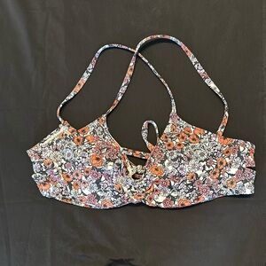 Camari Swim Top 38C by Carve Designs